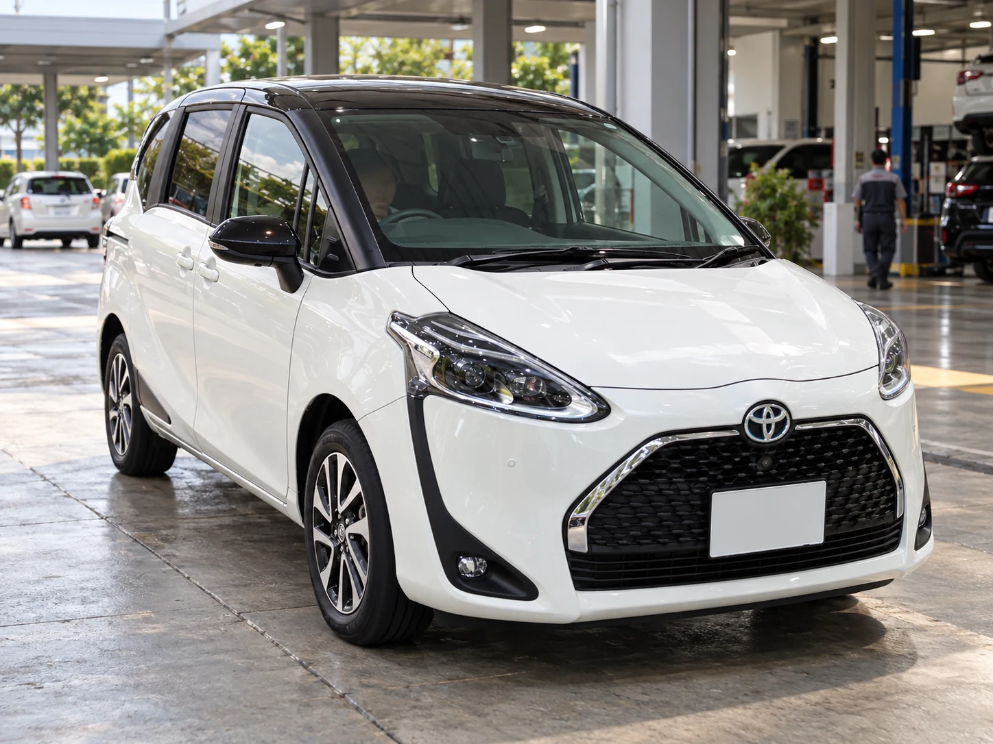 TOYOTA SIENTA 2018